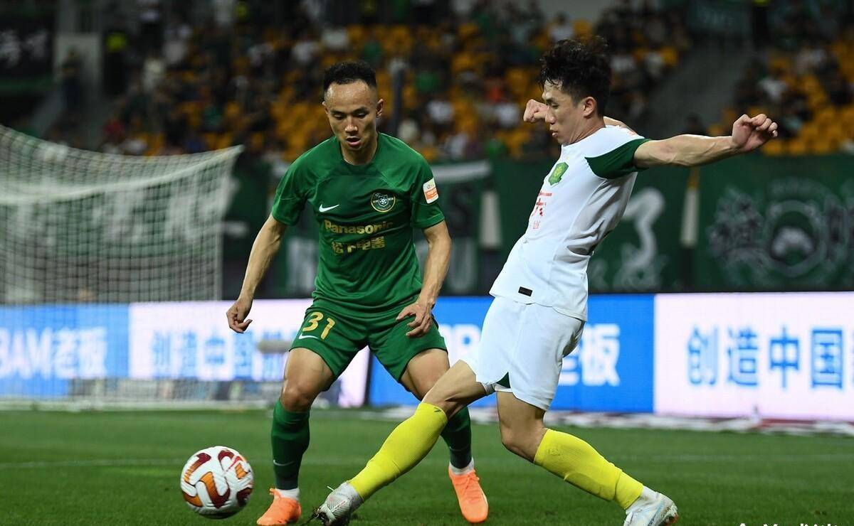 多米网站 -赛前体能课后，北京国安门线救险备战亚冠，气氛紧张，资深球员宣示担当的简单介绍