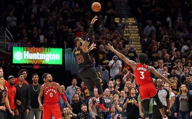 包含托特纳姆发布备战花絮,窗口期绝杀压哨,德甲任务艰巨,轮换策略成焦点的词条 包含托特纳姆发布备战花絮,窗口期绝杀压哨,德甲任务艰巨,轮换策略成焦点的词条