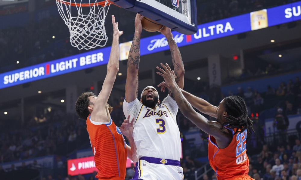 莱万多夫斯基与30激战老鹰分钟浓眉哥爆冷击败G2，风云突变成都蓉城加时末段官宣签约直接炸裂 