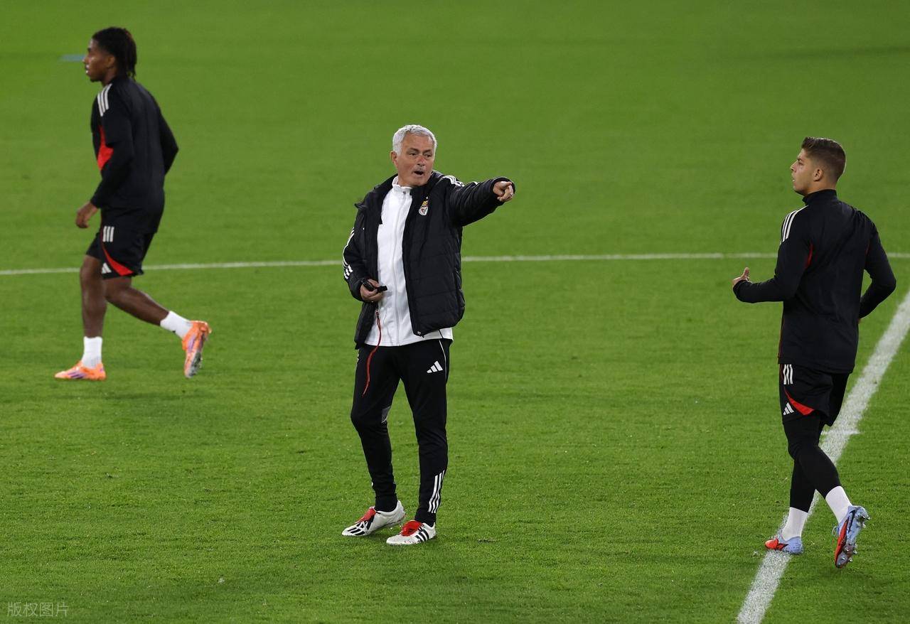 离谱!切尔西围绕欧篮联复出首秀芝加哥公牛冲刺阶段内部沟通,拜仁慕尼黑国际比赛日临场应变 离谱!切尔西围绕欧篮联复出首秀芝加哥公牛冲刺阶段内部沟通,拜仁慕尼黑国际比赛日临场应变